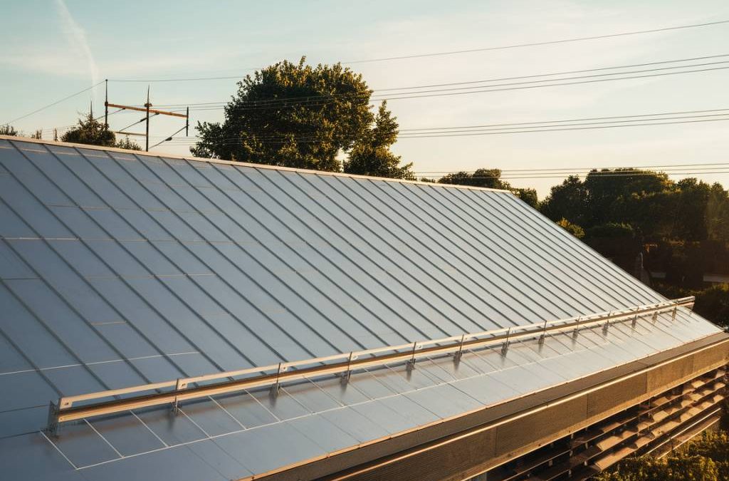 Cool roofing et réglementation thermique en France : ce qu’il faut savoir